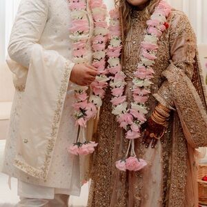 Floral Garlands Indian Pakistan Wedding